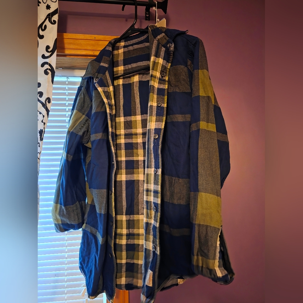 Reversible Flannel - Picture 5 of 6